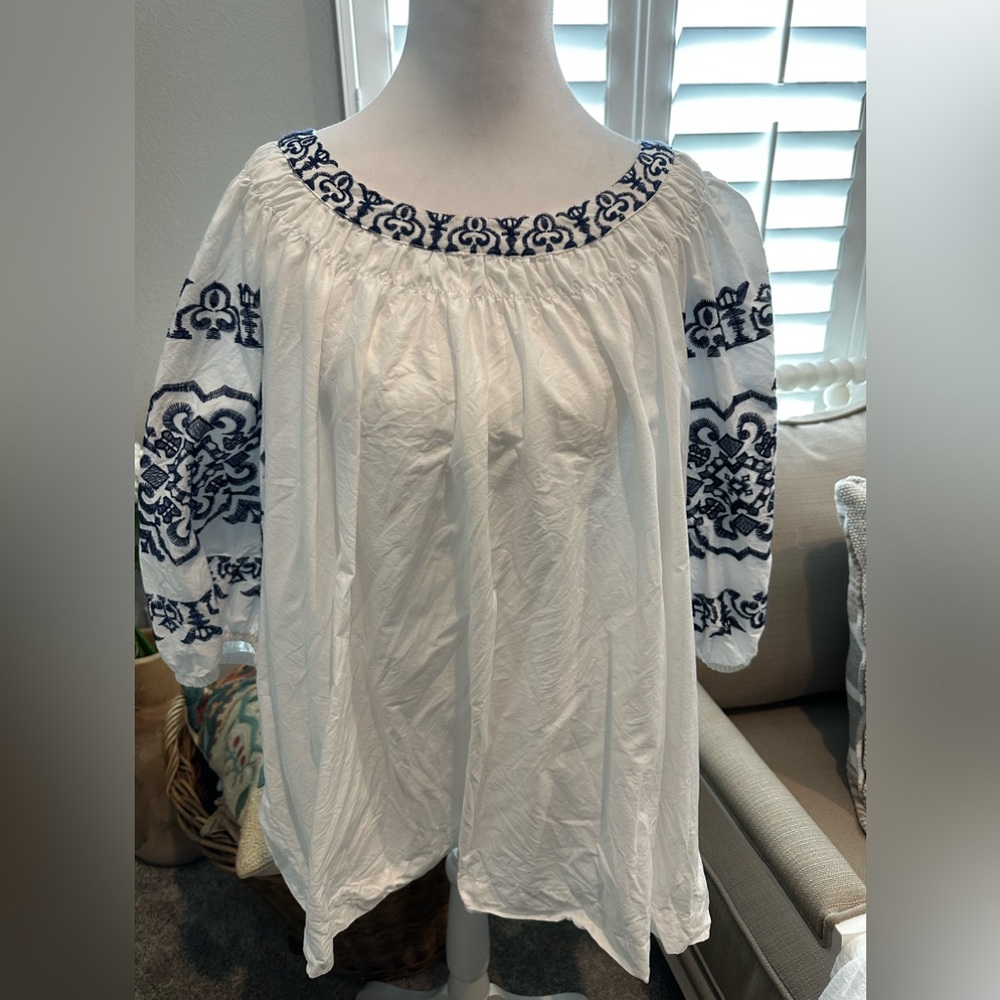 Tommy Hilfiger White Blouse with Navy Embroidery